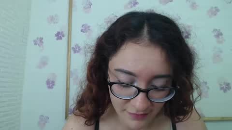 Snapshot of karol_prescot chatting on April 18, 2026, 7:58 pm Karol online show from April 18, 2026, 7:58 pm