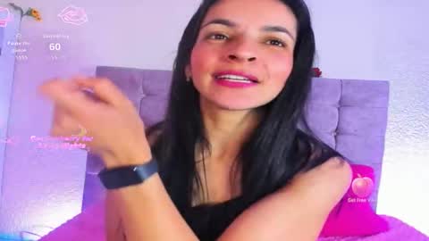 Karol online show from November 11, 2025, 1:44 pm