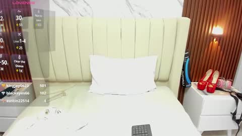 Snapshot of karolandluna chatting on February 11, 2025, 5:58 am Karol and Luna online show from February 11, 2025, 5:58 am