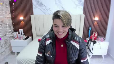Snapshot of karolandluna chatting on February 20, 2025, 2:51 am Karol and Luna online show from February 20, 2025, 2:51 am