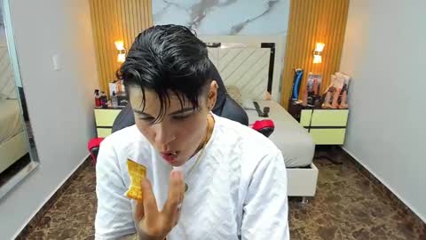 Snapshot of karolandluna chatting on October 7, 2025, 2:53 am Karol and Luna online show from October 7, 2025, 2:53 am