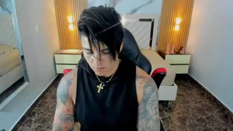 Snapshot of karolandluna chatting on June 25, 2026, 7:29 pm Karol and Luna online show from June 25, 2026, 7:29 pm