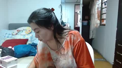 Snapshot of karolhot_x chatting on January 18, 2025, 7:37 pm karol online show from January 18, 2025, 7:37 pm