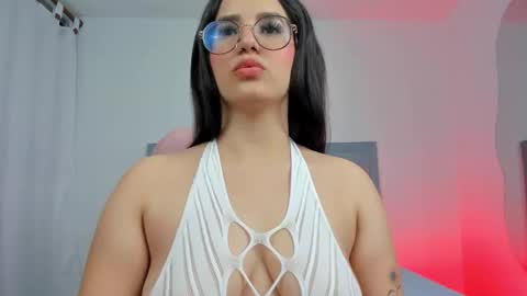 karolina_evans online show from February 19, 2025, 2:23 pm