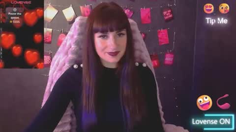 Caroline online show from October 23, 2025, 8:35 am