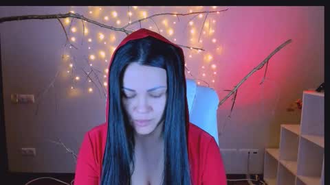 Karolina online show from February 16, 2026, 11:17 am