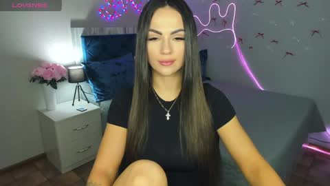 Snapshot of karolinasykes chatting on May 20, 2026, 5:35 am Karolina online show from May 20, 2026, 5:35 am