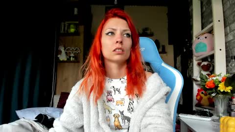 karoline121 online show from April 7, 2026, 9:43 am