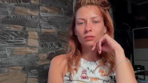 karoline121 online show from July 15, 2026, 4:23 pm