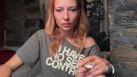 karoline121 online show from July 17, 2026, 7:52 pm