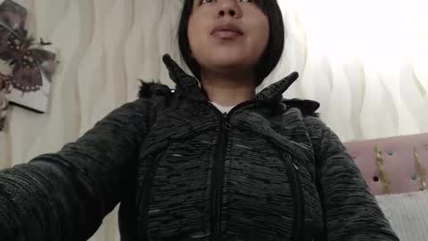 Isa online show from September 10, 2025, 4:34 am