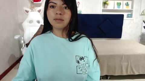 Isa online show from September 18, 2025, 4:25 am