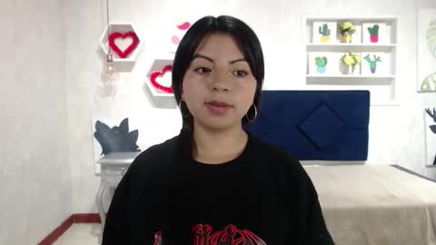 Isa online show from October 6, 2025, 12:30 am