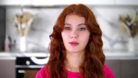 Snapshot of karolinerush chatting on November 17, 2025, 12:11 pm lina online show from November 17, 2025, 12:11 pm