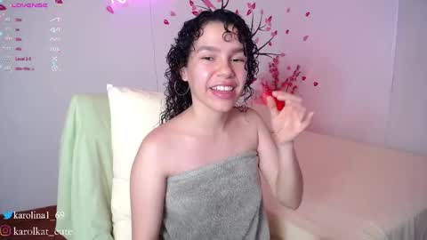 Karolina 3 online show from February 26, 2025, 9:16 pm