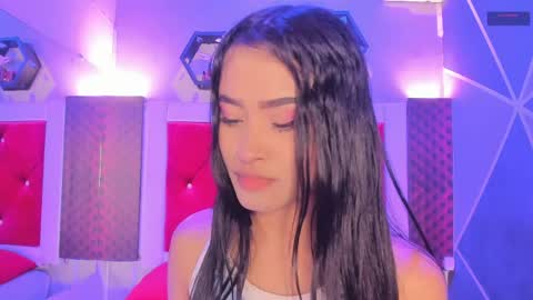 Karol online show from April 21, 2026, 12:11 pm