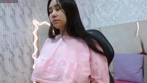 karoll_tay1 online show from April 20, 2026, 11:46 am