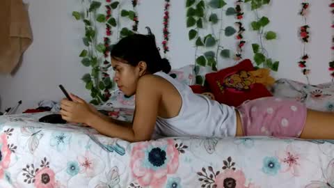 Snapshot of karolsweetvagi chatting on July 7, 2026, 6:12 pm karol online show from July 7, 2026, 6:12 pm