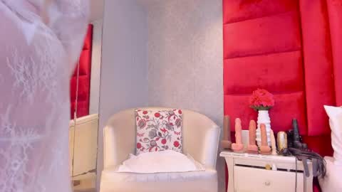Snapshot of kasandramilf_ chatting on May 17, 2026, 2:02 pm Kasandra Hall online show from May 17, 2026, 2:02 pm