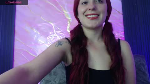Snapshot of kat_desire chatting on May 7, 2026, 11:48 am Kat online show from May 7, 2026, 11:48 am