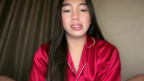 Snapshot of kat_hollandx chatting on May 28, 2026, 9:01 pm Majesty online show from May 28, 2026, 9:01 pm