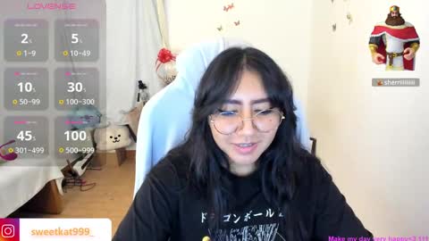 Snapshot of kat_ly_chan chatting on February 21, 2025, 2:48 pm Kat       online show from February 21, 2025, 2:48 pm