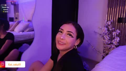 Snapshot of kat_saky chatting on May 25, 2026, 11:44 pm Saky online show from May 25, 2026, 11:44 pm