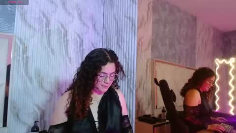 Snapshot of katalella_tay1 chatting on July 9, 2026, 7:23 am katalella_tay1 online show from July 9, 2026, 7:23 am