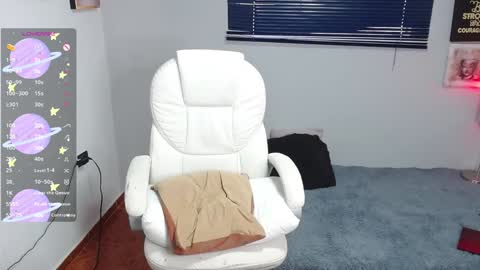 Snapshot of kataley4 chatting on January 6, 2025, 10:05 pm kataley4 online show from January 6, 2025, 10:05 pm