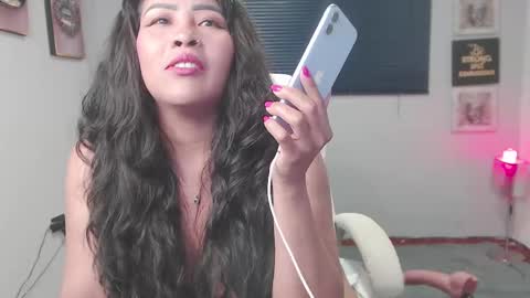 Snapshot of kataley4 chatting on February 12, 2025, 2:14 am kataley4 online show from February 12, 2025, 2:14 am