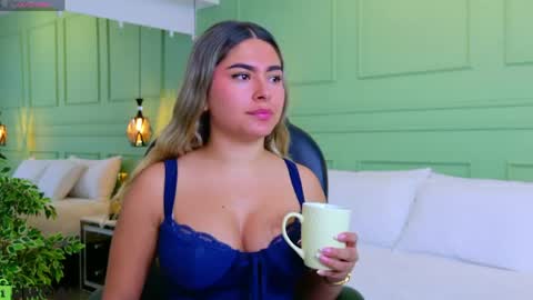 Snapshot of kataliina_18 chatting on April 22, 2026, 11:56 am Kat online show from April 22, 2026, 11:56 am