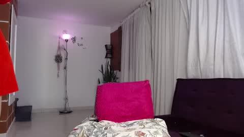 K A T A L I N A online show from January 19, 2025, 11:43 pm