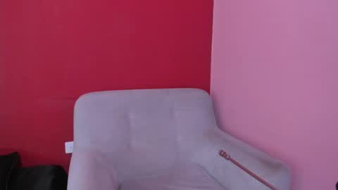 Kate  online show from April 3, 2026, 11:19 am