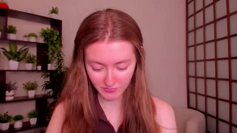 Kate online show from September 25, 2025, 2:48 am