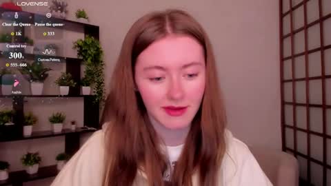 Kate online show from April 28, 2026, 2:38 am