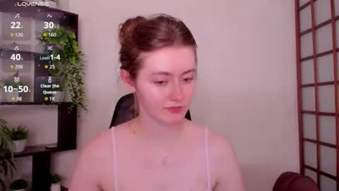 Snapshot of kate_cuddle chatting on July 7, 2026, 7:34 am Kate online show from July 7, 2026, 7:34 am