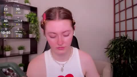 Snapshot of kate_cuddle chatting on July 16, 2026, 2:39 am Kate online show from July 16, 2026, 2:39 am