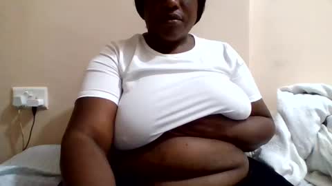 Snapshot of kate_melody5 chatting on June 25, 2026, 5:23 am kate_melody5 online show from June 25, 2026, 5:23 am