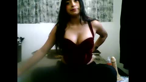 Snapshot of kate_mossi chatting on May 9, 2026, 4:45 pm Danna online show from May 9, 2026, 4:45 pm
