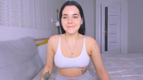 KATE online show from February 5, 2025, 1:00 pm