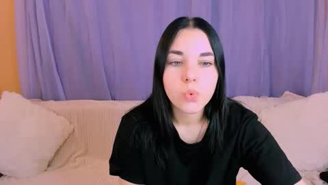 KATE online show from December 16, 2025, 6:07 am