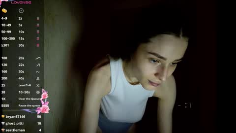 Kate online show from September 17, 2025, 5:42 am