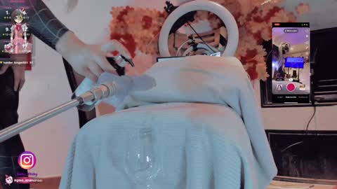 kate the pink girl online show from January 22, 2025, 1:42 am