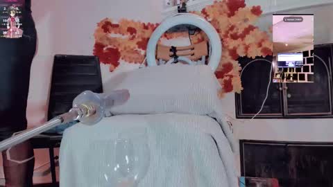 kate the pink girl online show from October 27, 2025, 3:54 am