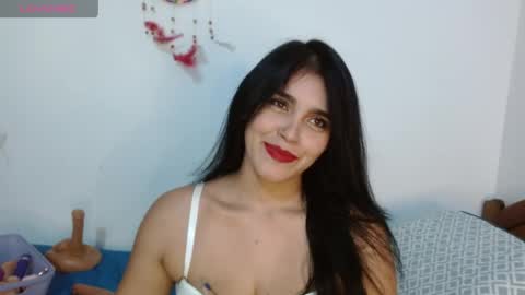 kateangelly online show from May 15, 2026, 9:11 pm