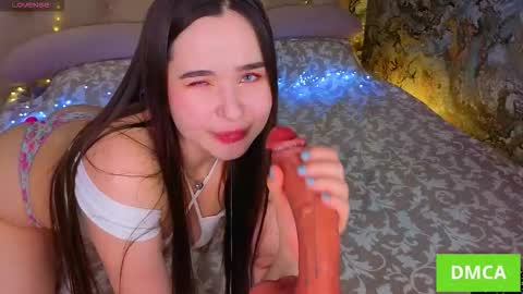 Kate online show from December 2, 2025, 4:35 pm