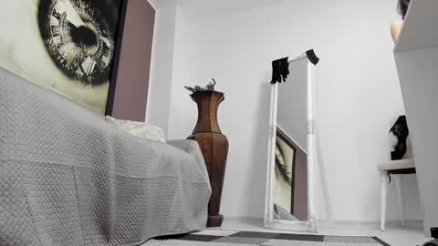 KateDolly online show from February 8, 2025, 5:18 am