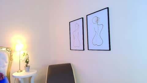 katee Martinez online show from April 20, 2026, 7:37 pm