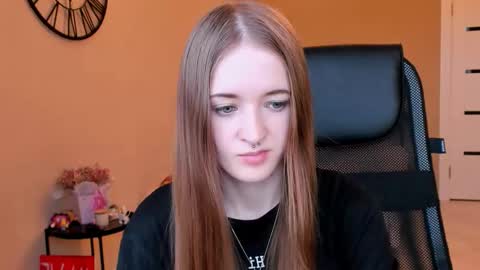 katekayer online show from October 22, 2025, 9:31 am