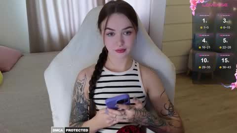 Im Kate  online show from September 22, 2025, 11:12 am